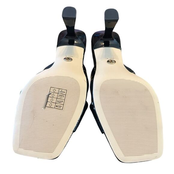 Michael Michael Kors Clara Patent Fluted Heels Mules Cross Straps NEW 9.5 - Picture 10 of 11